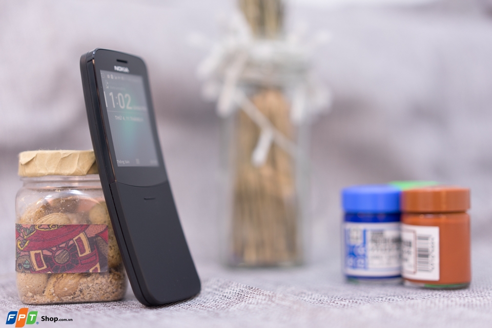 Trên tay Banana Phone: Nokia 8110 4G (Ảnh 1)