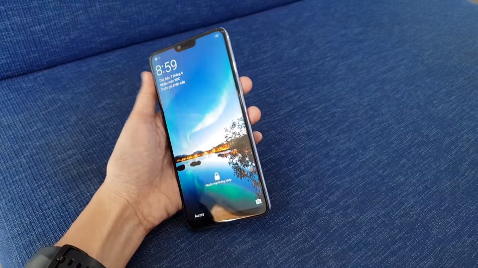 Trên tay OPPO F7 phiên bản “xám ánh trăng” (Ảnh 3)