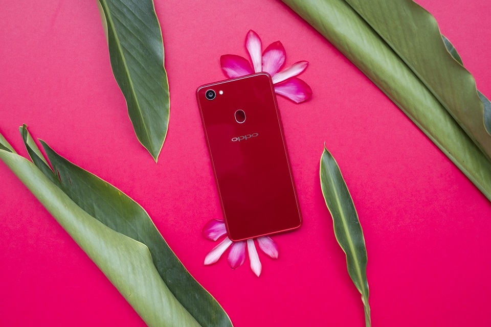 Đặt trước OPPO F7 nhận ngay tai nghe sành điệu (Ảnh 3)