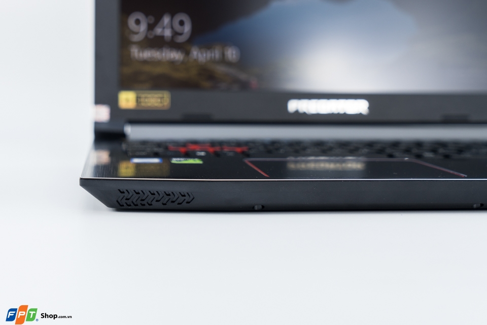 Acer Predator Helios 300