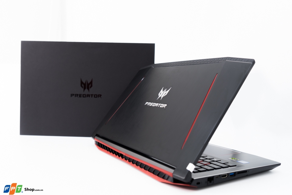 Acer Predator Helios 300
