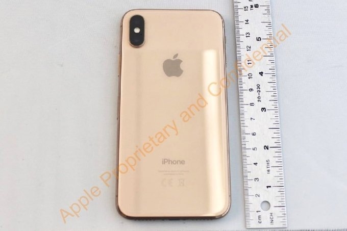iPhone X Gold sắp được ra mắt