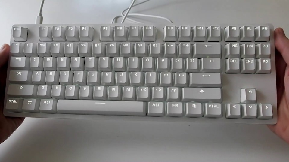 Bàn phím cơ Xiaomi có tích hợp đèn nền bàn phím.