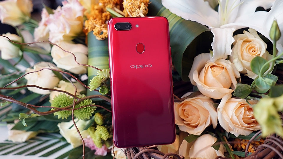Trên tay OPPO R15 Pro Trên tay OPPO R15 Pro
