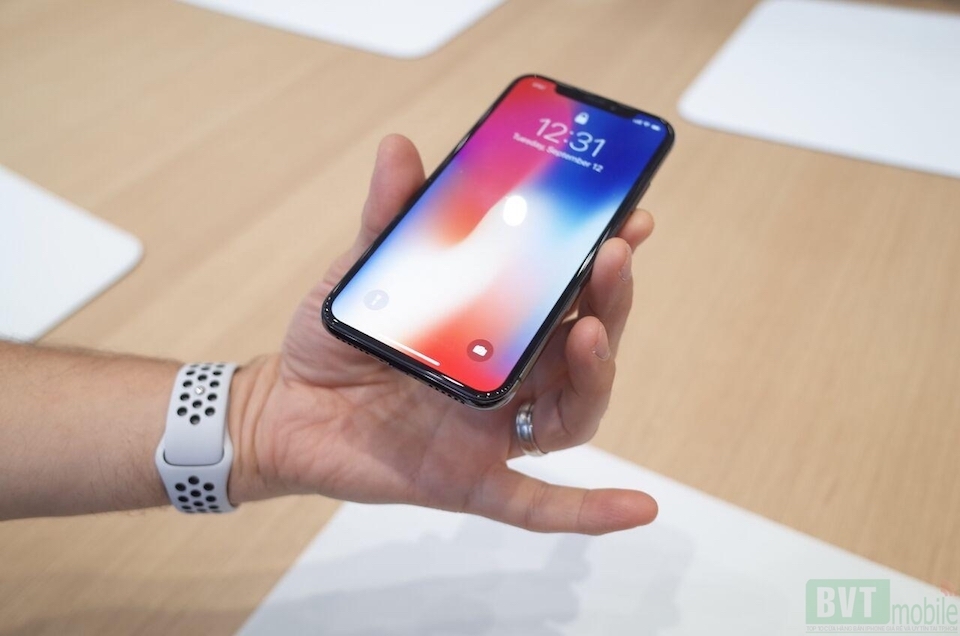 Những lưu ý khi mua và sử dụng iPhone X Lock