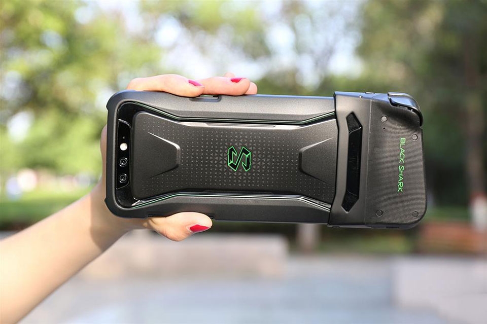 Tìm hiểu khả năng chơi game của Xiaomi Black Shark