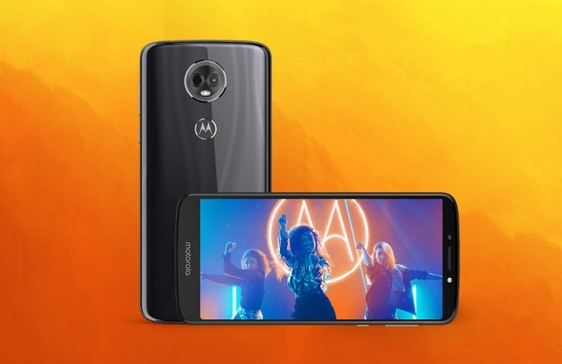 Moto E5 Plus Moto E5 Plus