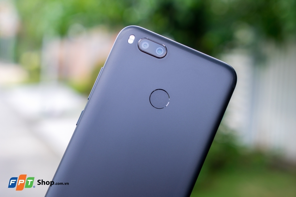 Những ưu và nhược điểm có trên sản phẩm Xiaomi Mi A1 (Ảnh 4) Những ưu và nhược điểm có trên sản phẩm Xiaomi Mi A1 (Ảnh 4)