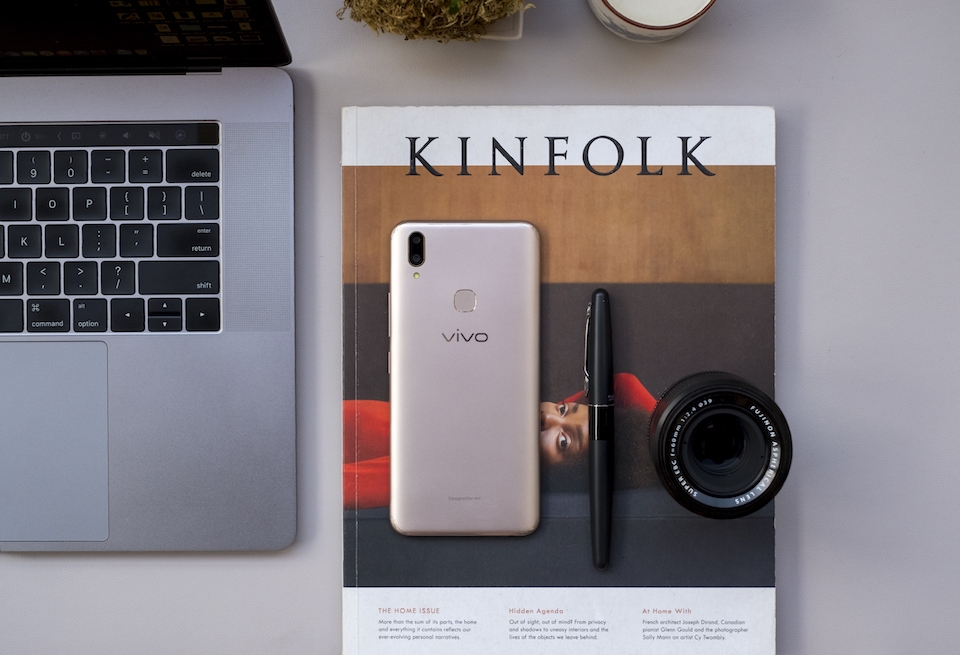 Camera của máy có cấu hình "khủng" và được tích hợp trí thông minh nhân tạo AI.