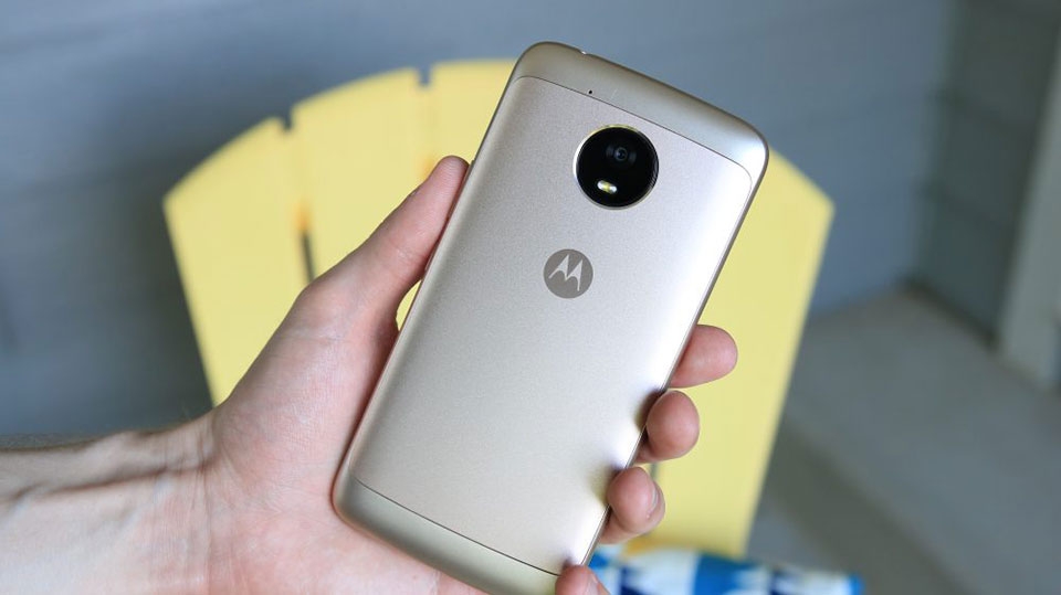 Moto E4 Plus Moto E4 Plus