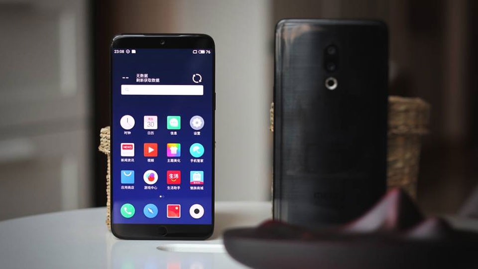 Trên tay Meizu 15 Plus Trên tay Meizu 15 Plus