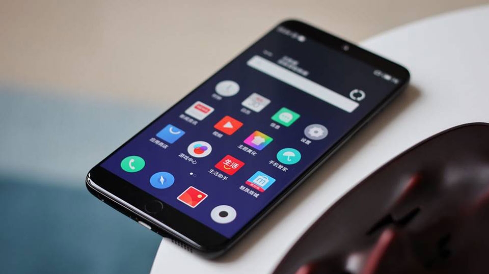 Trên tay Meizu 15 Plus Trên tay Meizu 15 Plus