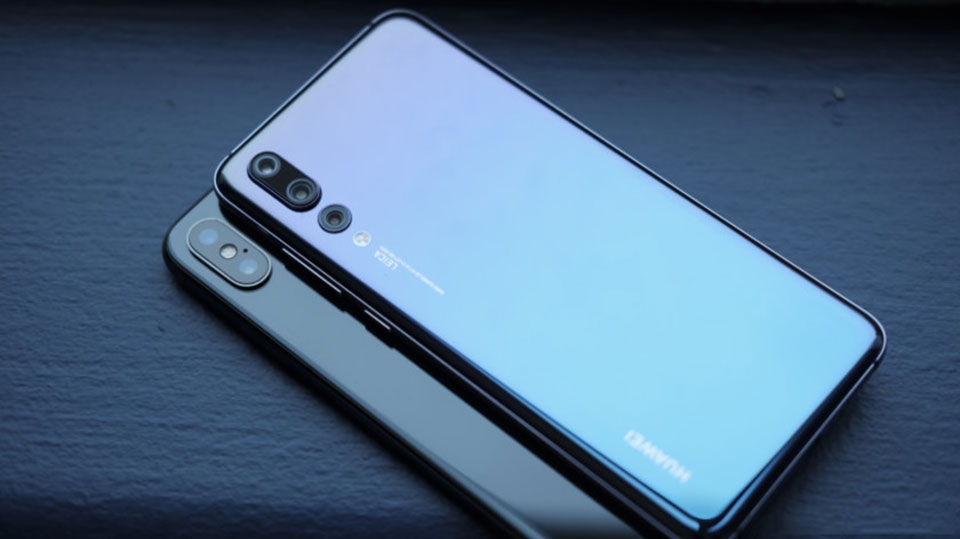 So sánh Huawei P20 Pro vs iPhone X So sánh Huawei P20 Pro vs iPhone X