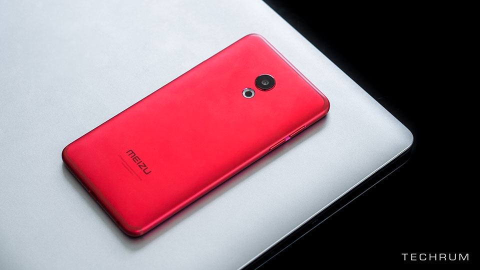 Trên tay Meizu 15 Lite Trên tay Meizu 15 Lite