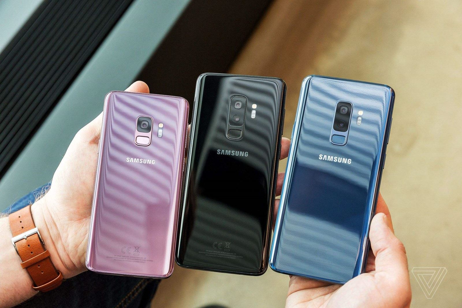 Ngỡ ngàng trước số lượng Galaxy S9/S9+ mà Samsung xuất xưởng ngay trong tháng đầu 1