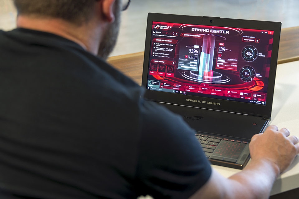 Asus ROG Zephyrus GX501VI Asus ROG Zephyrus GX501VI