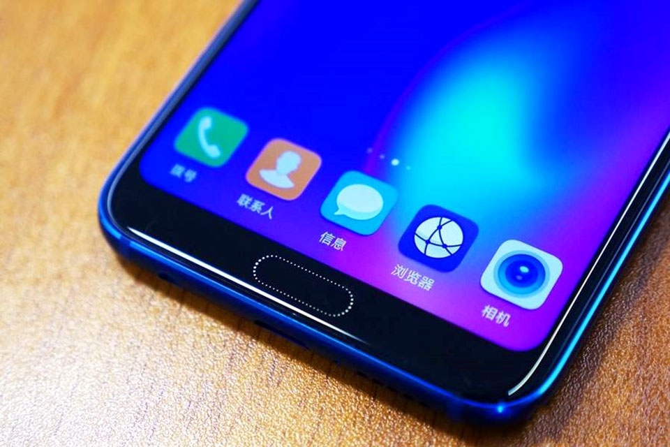 Trên tay Honor 10