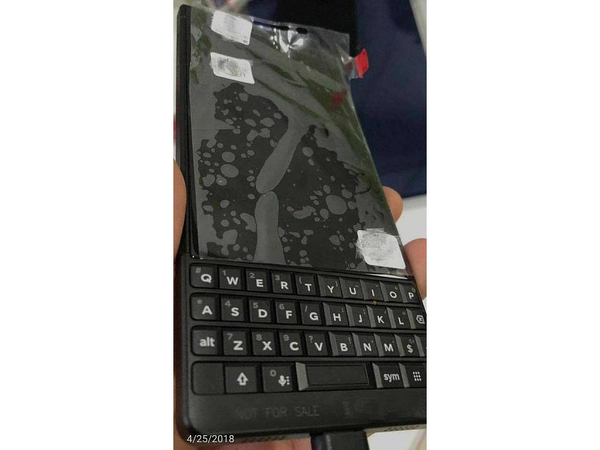 Ảnh thực tế của Blackberry KeyOne 2