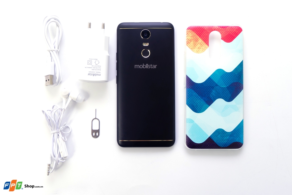 Trên tay Mobiistar E Selfie: smartphone selfie dưới 3 triệu