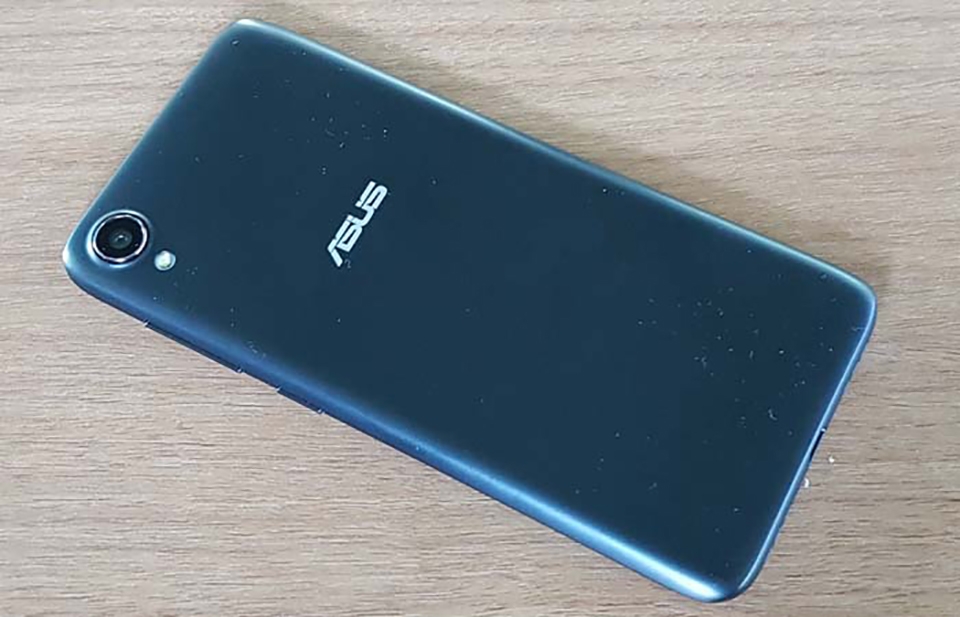 ZenFone Live L1 chính thức ra mắt (ảnh 3) ZenFone Live L1 chính thức ra mắt (ảnh 3)