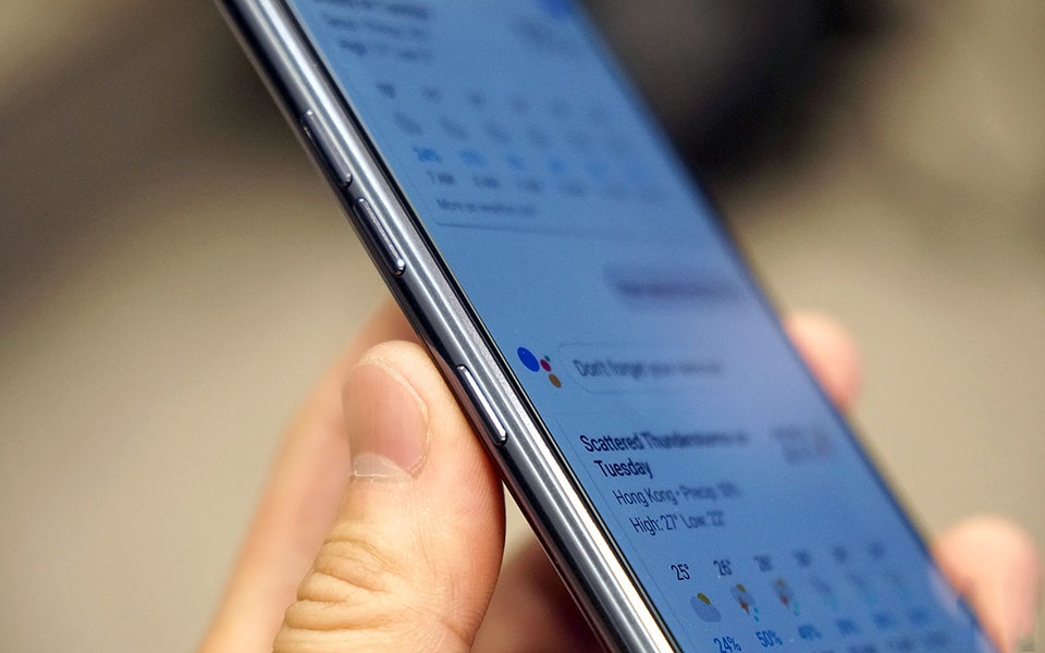 Trên tay LG G7 ThinQ Trên tay LG G7 ThinQ