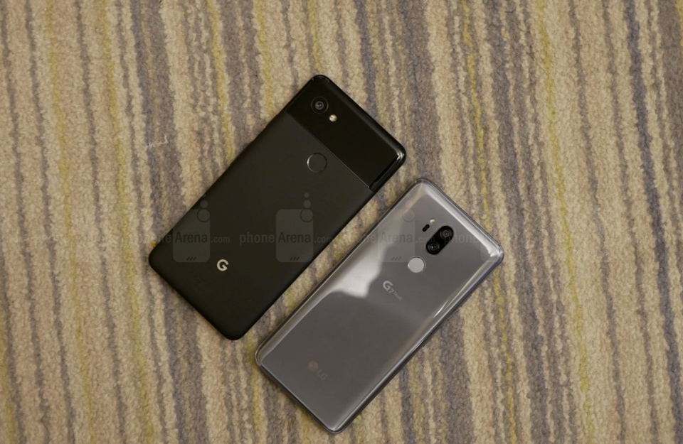 So sánh LG G7 ThinQ và Google Pixel 2 XL 02