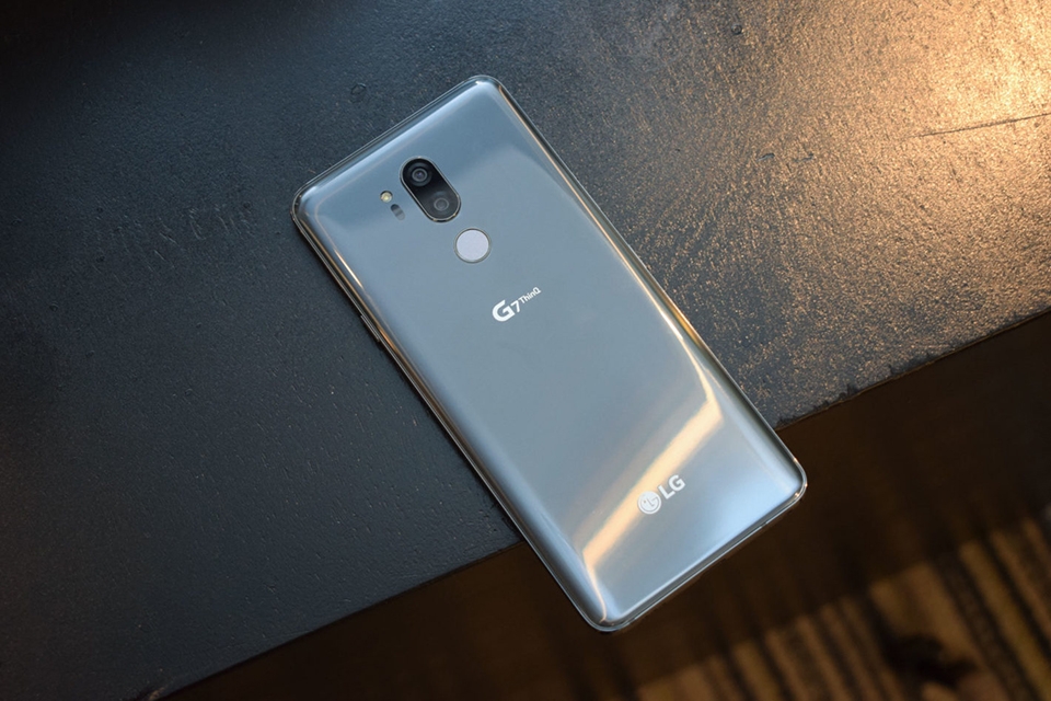 LG G7 ThinQ (ảnh 2)