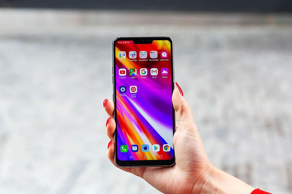 LG G7 ThinQ LG G7 ThinQ