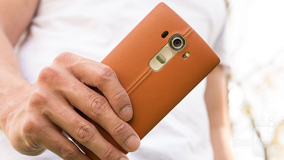 LG G4 (2015) LG G4 (2015)