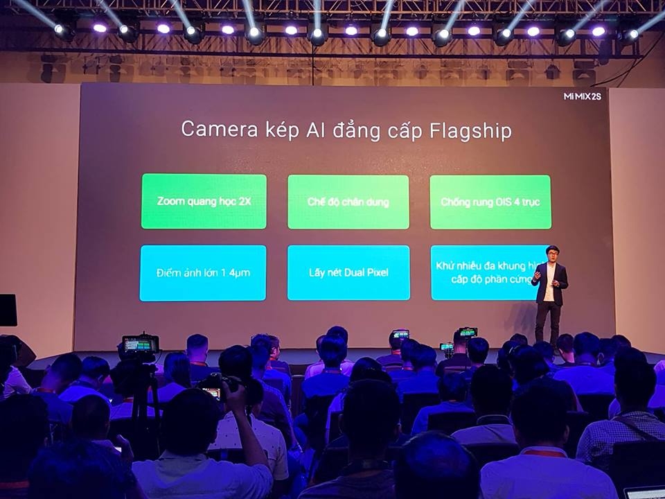 Xiaomi Mi Mix 2S (ảnh 1) Xiaomi Mi Mix 2S (ảnh 1)