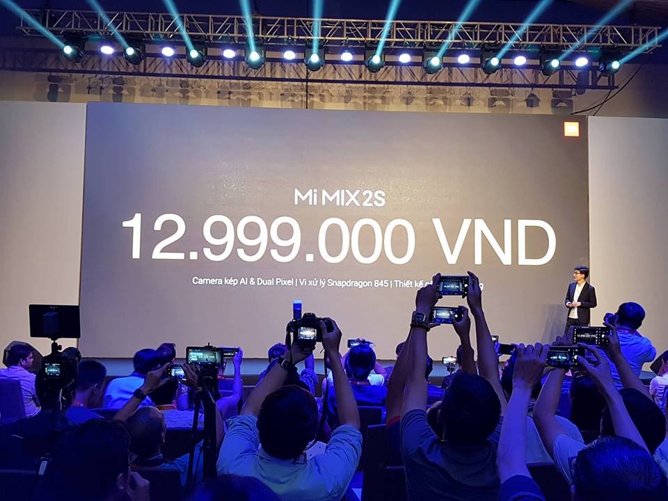 Giá Xiaomi Mi Mix 2S Giá Xiaomi Mi Mix 2S