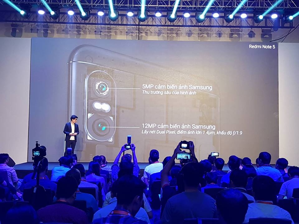 Xiaomi Redmi Note 5 chính thức ra mắt tại Việt Nam (ảnh 6) Xiaomi Redmi Note 5 chính thức ra mắt tại Việt Nam (ảnh 6)