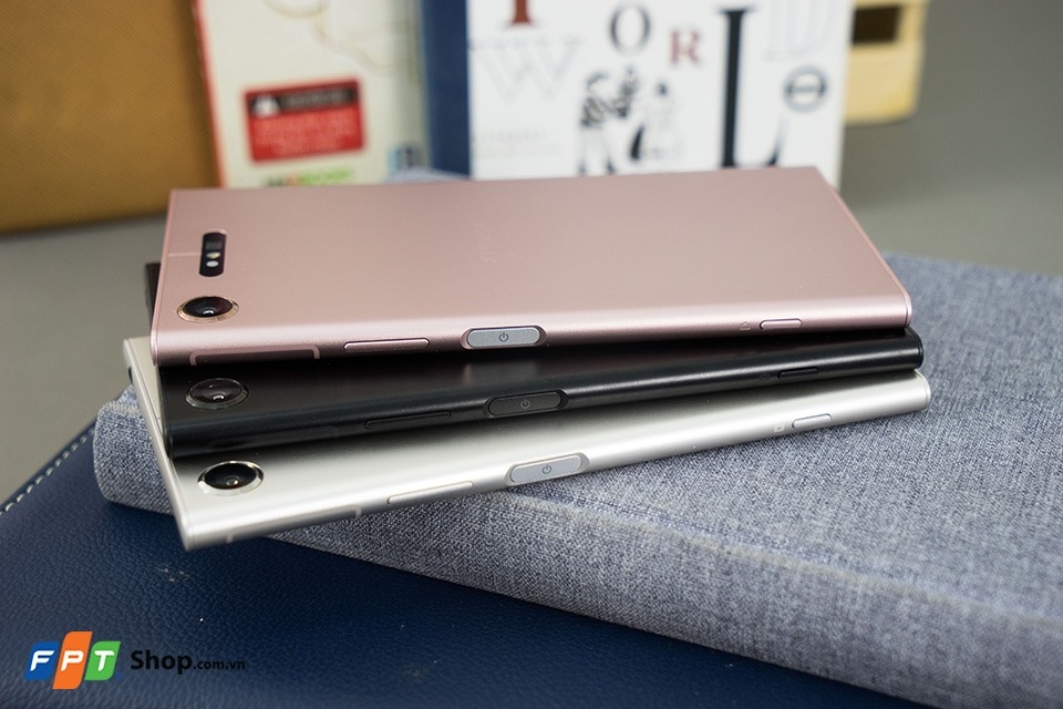 Sony Xperia XZ1 03