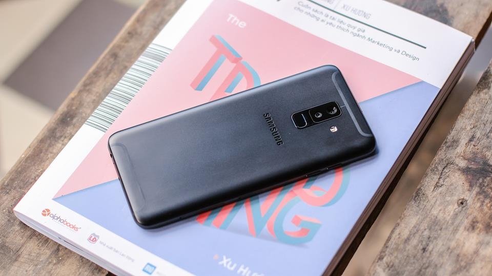 Galaxy A6, Galaxy A6+ camera kép, màn hình vô cực cho đặt hàng trước tại FPT Shop Galaxy A6, Galaxy A6+ camera kép, màn hình vô cực cho đặt hàng trước tại FPT Shop