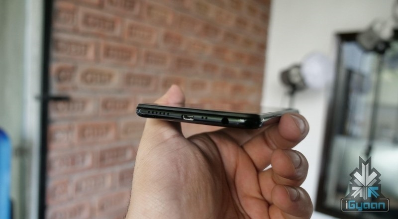 trên tay OPPO RealMe 1