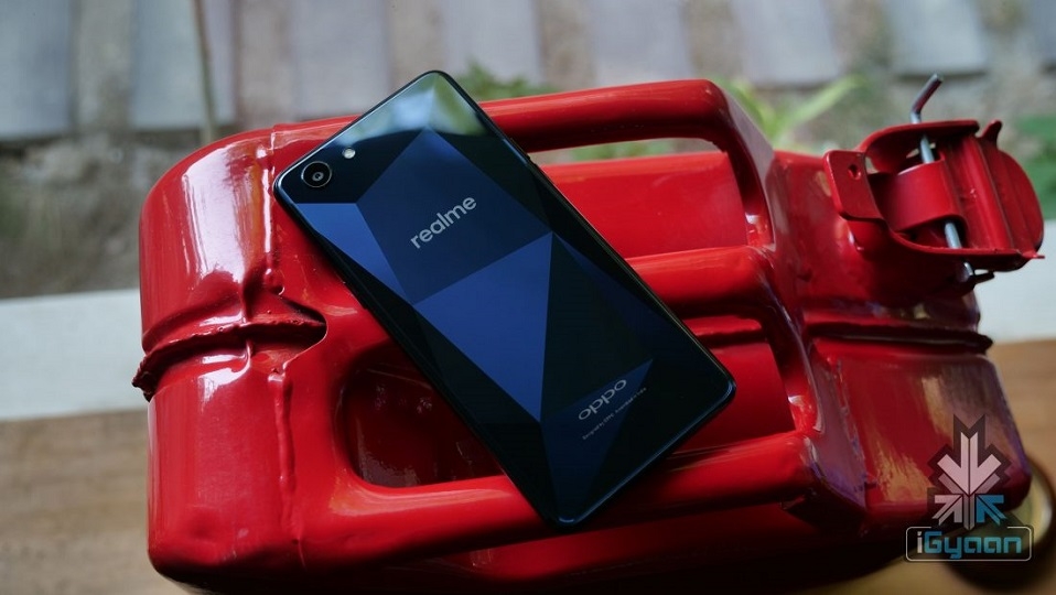 trên tay OPPO RealMe 1