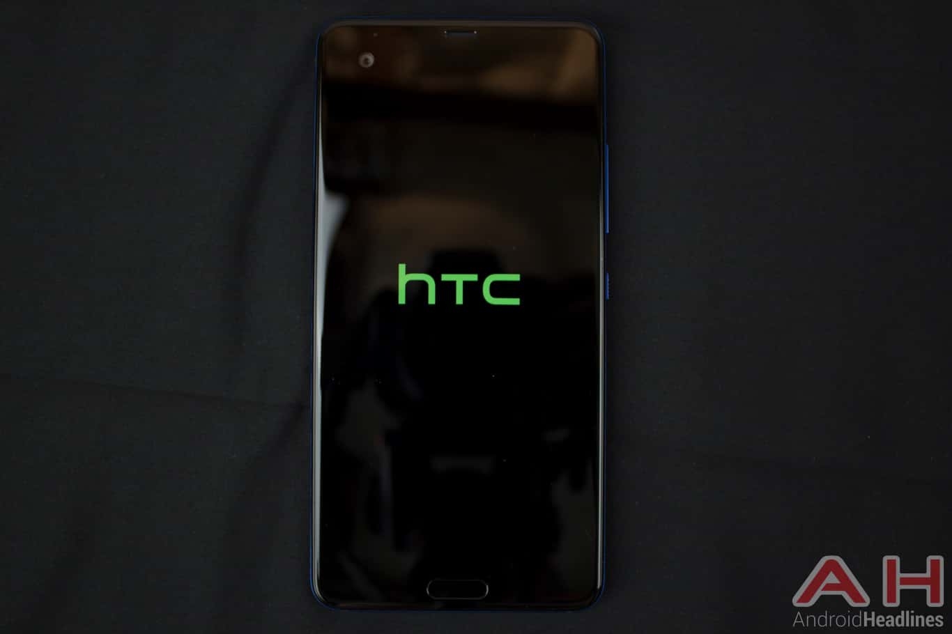 Ảnh teaser của HTC U12 Plus