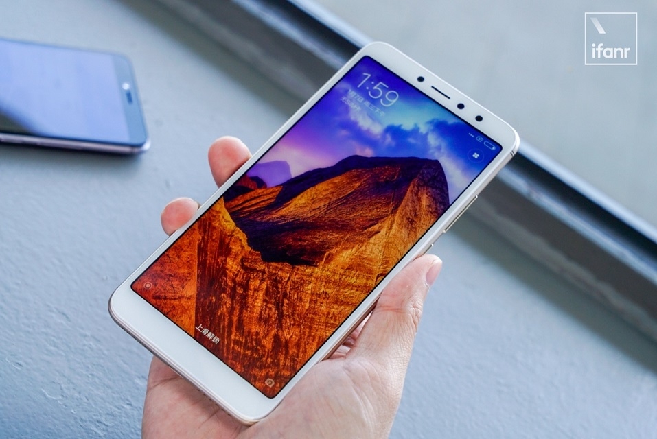 trên tay Xiaomi Redmi S2, đánh giá Xiaomi Redmi S2