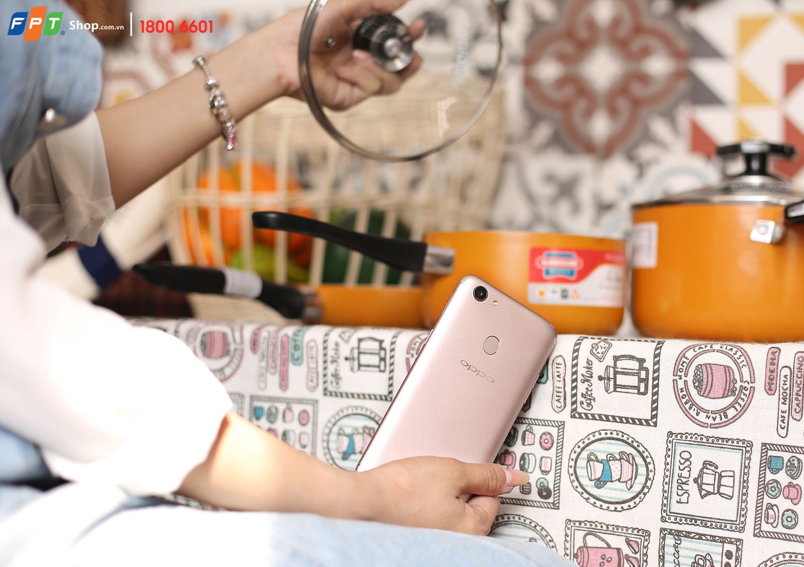 FPT Shop giảm 1 triệu đồng cho khách mua OPPO F5 6GB