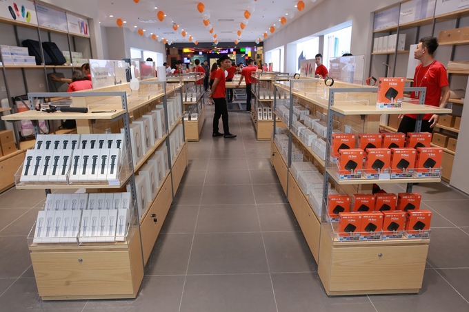Cửa hàng Mi Store chính hãng tại Hà Nội