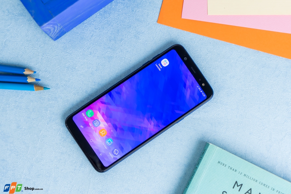 Trên tay Galaxy A6+ Trên tay Galaxy A6+