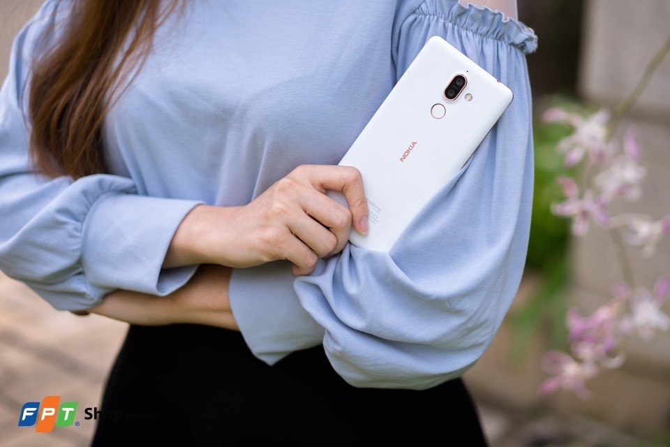 Nokia 7 Plus có đáng mua 02