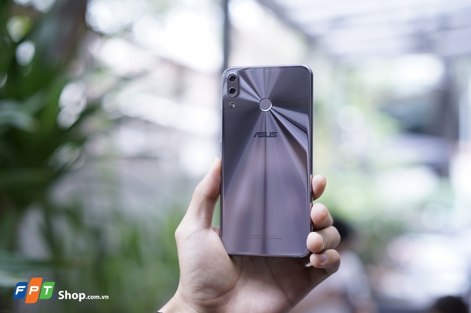 Mua Zenfone 5 2018 độc quyền tại FPT Shop