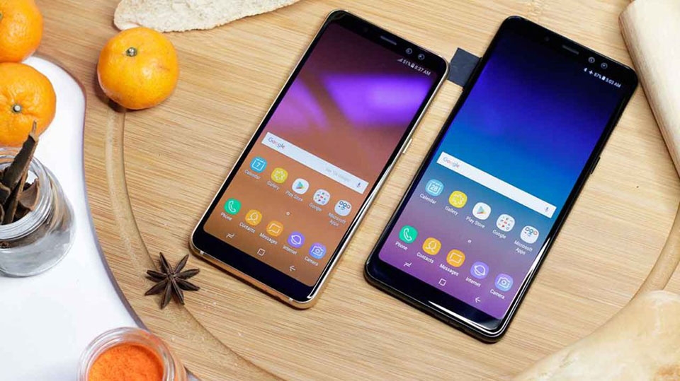 Samsung Galaxy A8+ Samsung Galaxy A8+