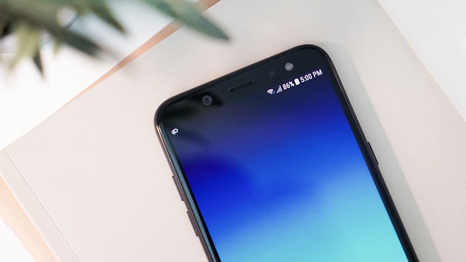 Đánh giá thiết kế Samsung Galaxy A6 Đánh giá thiết kế Samsung Galaxy A6