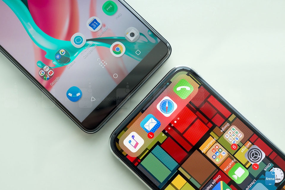 So sánh HTC U12+ vs iPhone X