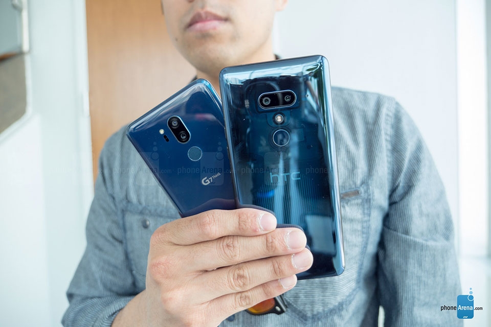So sánh HTC U12+ vs LG G7 ThinQ