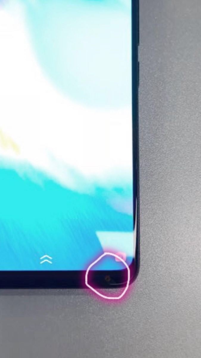 Smartphone Vivo APEX không viền xuất hiện Smartphone Vivo APEX không viền xuất hiện