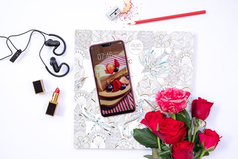 Ảnh Vivo V9 RED - Hình 2