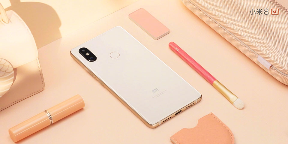 Xiaomi Mi 8 SE ra mắt Xiaomi Mi 8 SE ra mắt